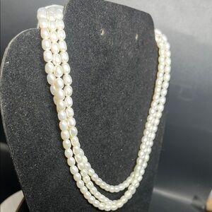 Elegant natural 3 strand White Pearl Necklace Sterling silver